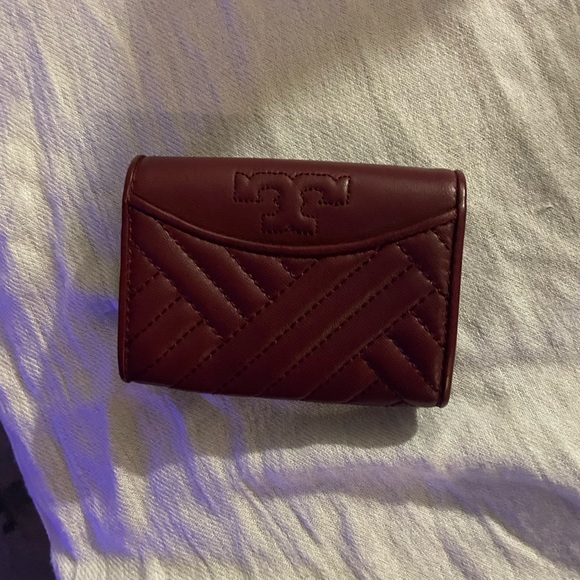 Tory Burch Handbags - Tory Burch Burgundy Quilted Wallet